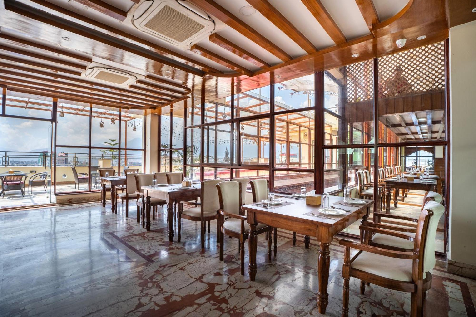 Surya Heritage Hotel Катманду Екстер'єр фото