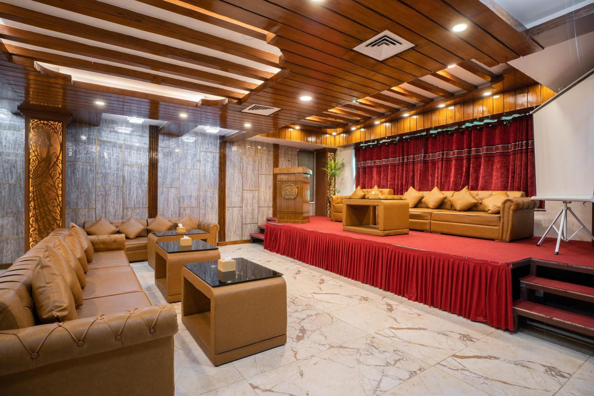 Surya Heritage Hotel Катманду Екстер'єр фото
