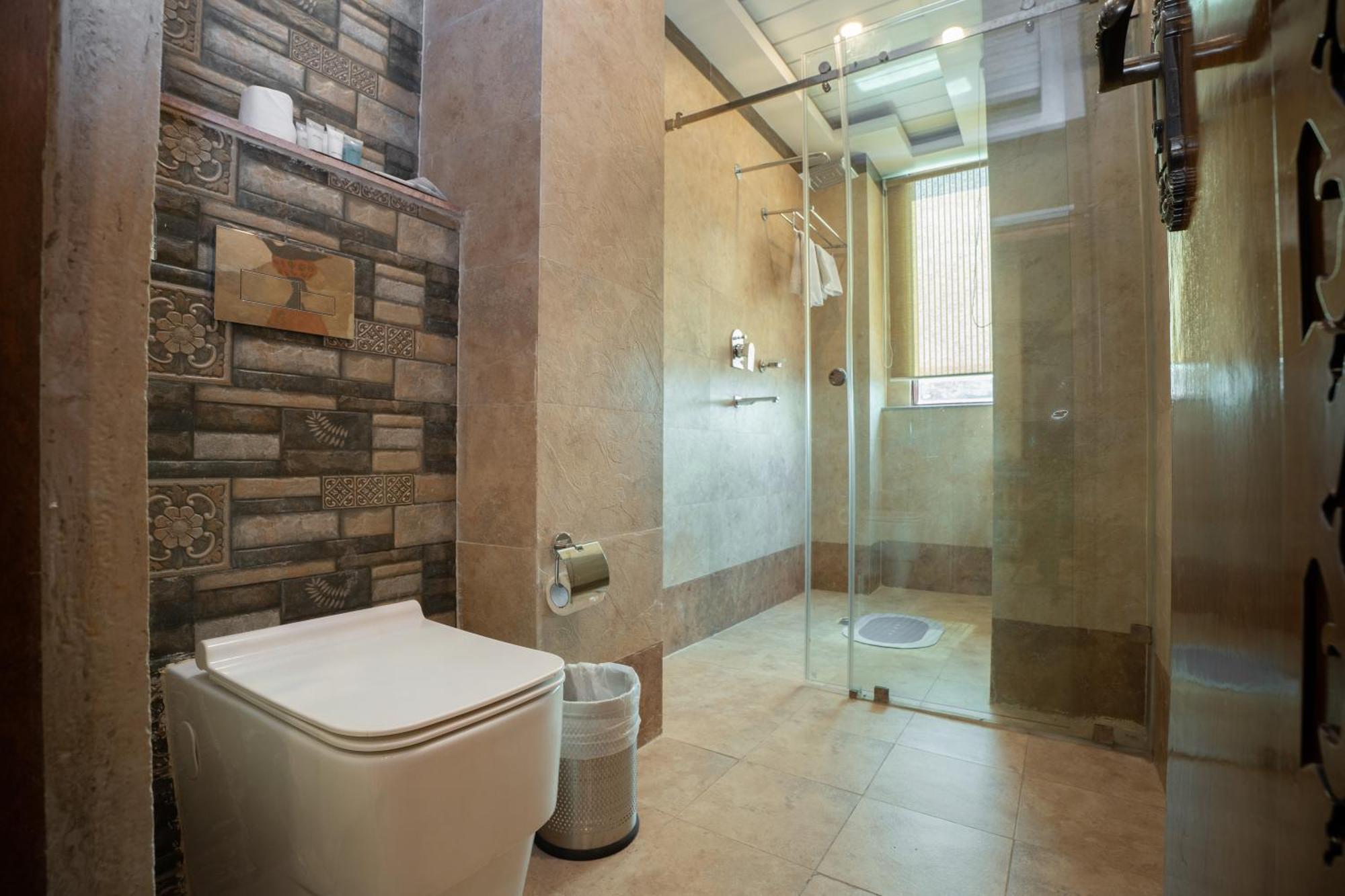 Surya Heritage Hotel Катманду Екстер'єр фото